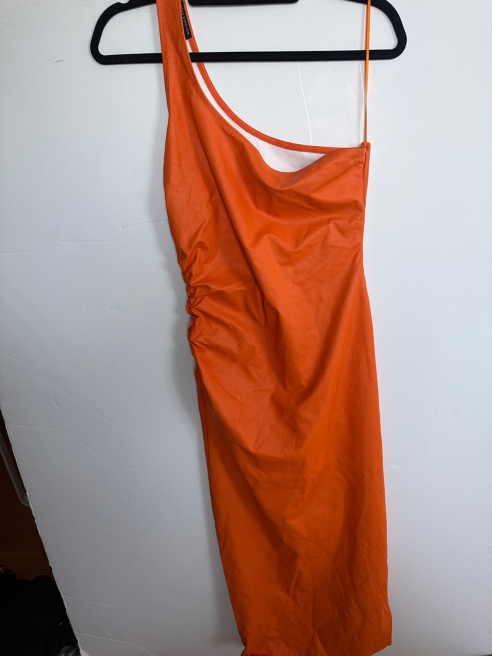 naked wardrobe One-Shoulder Orange Midi Dress